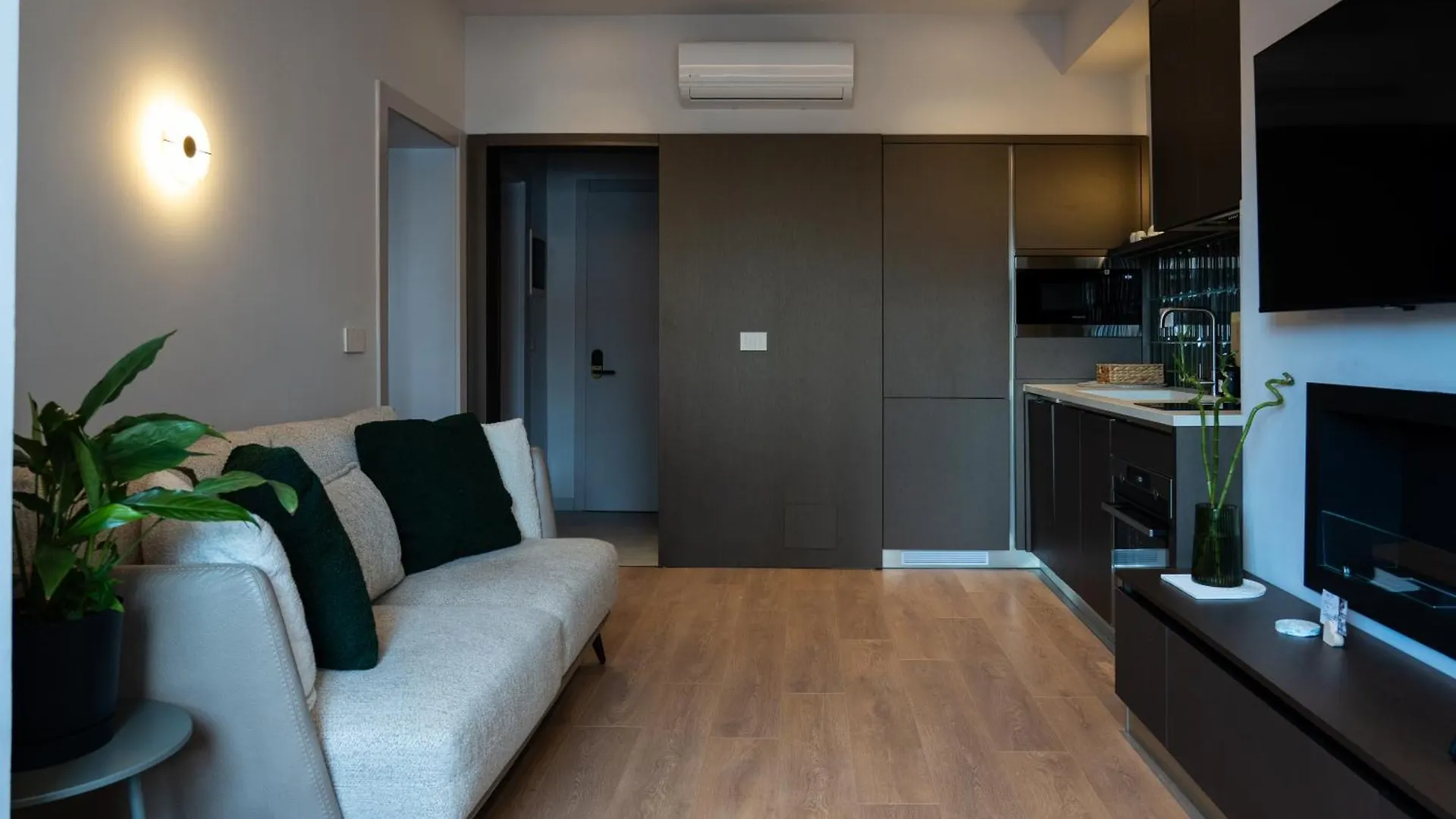 Appartement Chic Apt With New Bazaar View Tirana Albanie